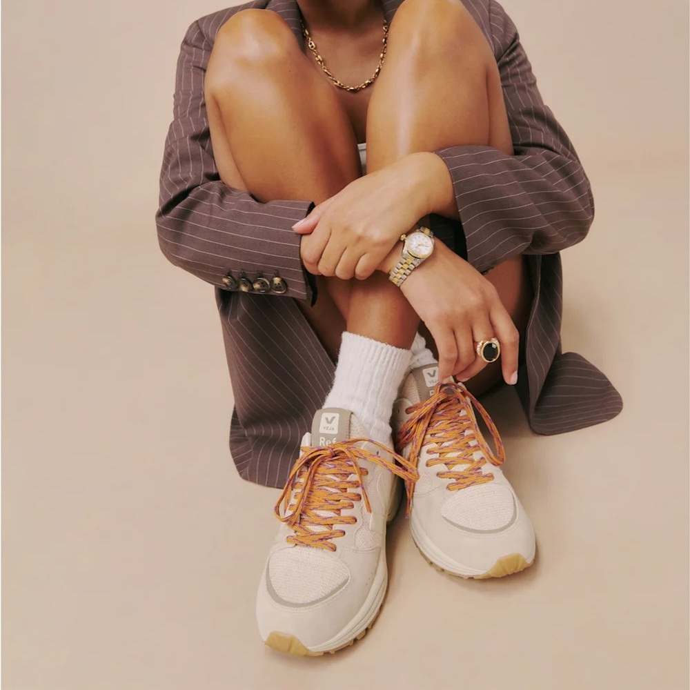 Veja X Reformation Venturi Sneakers in Juta - Picture 6 of 7